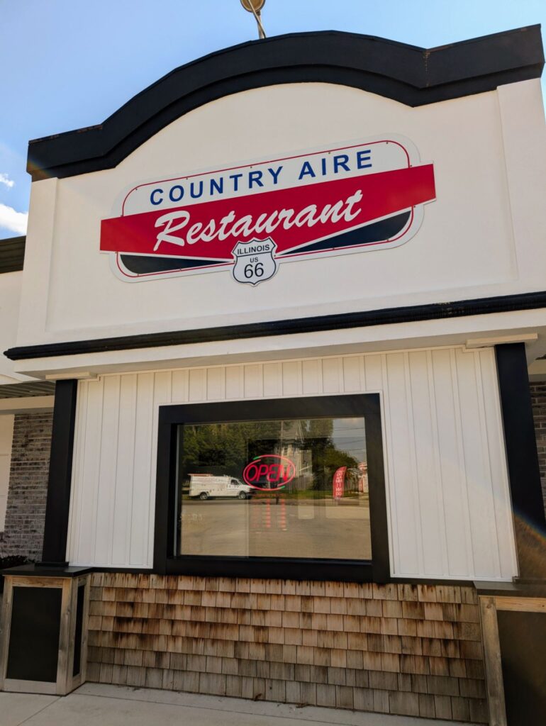 Country-Aire Restaurant 4